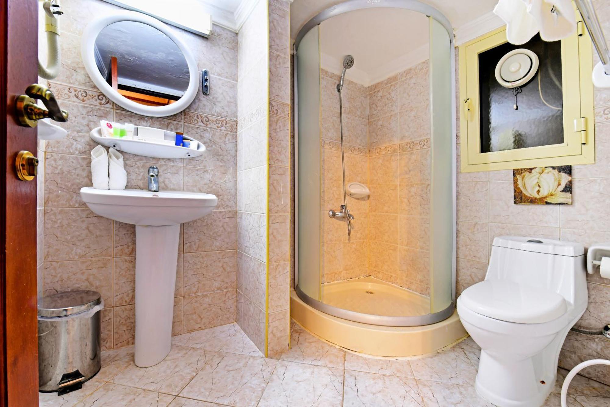 Capital O 125 Moon Plaza Hotel 麦纳麦 外观 照片